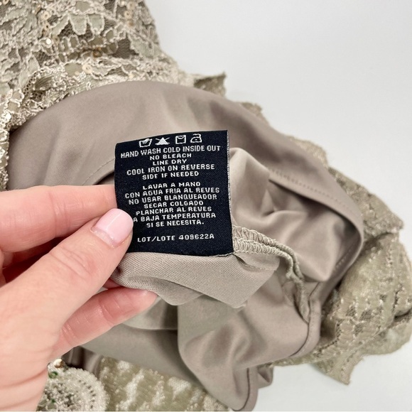 RM richards gold short lace dress with half jacket style 7140 Cocktail Size 8 - Picture 11 of 12